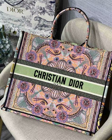 dior book tote colors